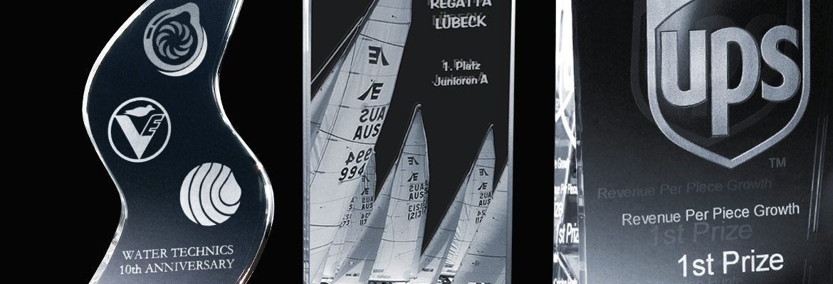 Contento Pokale & Trophies mit 2D Laserinnengravur in Glas